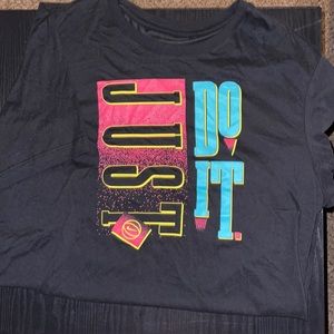 Nike Graphic Tee